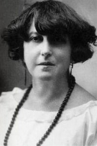 Profile of Concha Espina