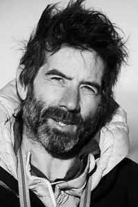 Profile of Alastair Lee