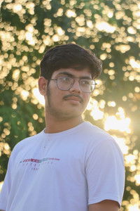 Profile of Paras Sachan