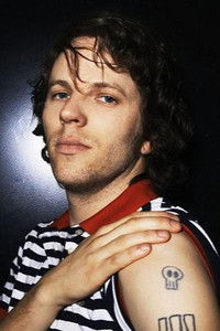 Profile of Nic Offer