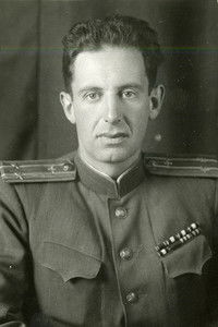 Profile of Mark Gallai