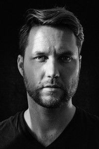 Profile of Thomas Roos