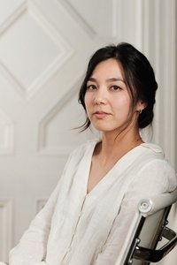 Profile of Elizabeth Lo