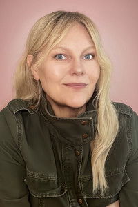 Profile of Tania Thompson