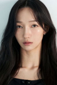 Profile of Kim Pyeong-hwa