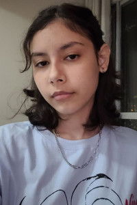 Profile of Tainá Simões