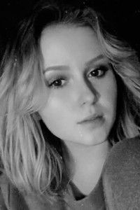 Profile of Alicia Eichenholz