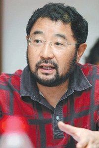 Profile of Mi Jiashan