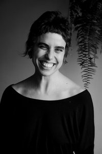 Profile of Laís Melo