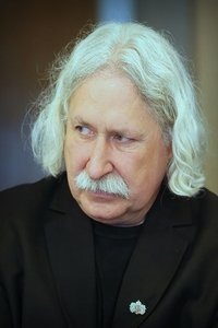 Profile of István Jelenczki