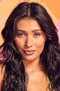 Profile of Aimee Flores