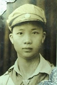 An Unextinguished Soul amid Turbulent Emotional Currents — Notes from a Visit with Mr. Xie Tao