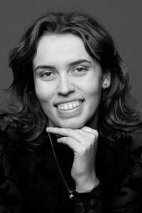 Profile of Lina Pavlova