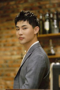 Profile of Shenghe Wang