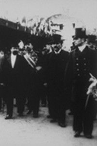 Le président après l’inauguration du monument de Paul Baudry