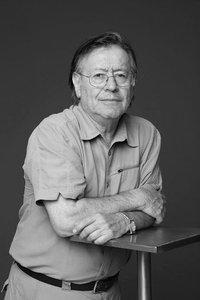 Profile of Orlando Lübbert