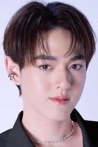 Profile of Kad Ploysupa