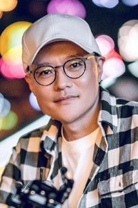 Profile of Yaqi Zheng