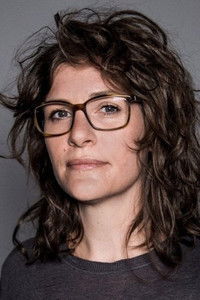 Profile of Eva Kemme