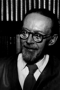 Profile of Heinrich Spoerl