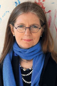 Profile of Mariapia Veladiano