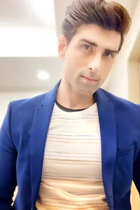 Profile of Akshay Dogra