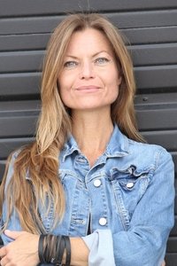 Profile of Jennifer Schwalenberg