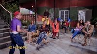 1. Vecinos ruidosos