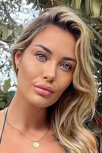 Profile of Kelly van der Minne