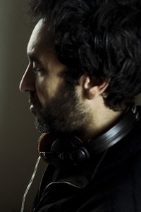 Profile of Amro Hamzawi