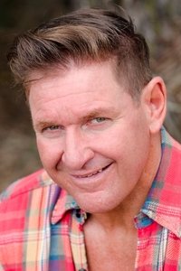 Profile of Vin Dizair