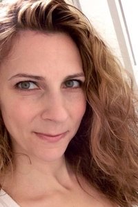 Profile of Amanda Segel