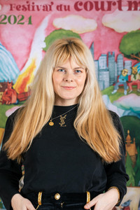 Profile of Aurelia Aasa