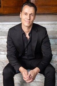 Profile of Niels Bourgonje