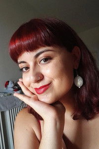 Profile of Nelly Gontika