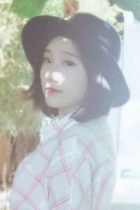 Profile of Ai Xiao Tu