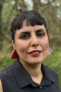 Profile of Mina Keshavarz