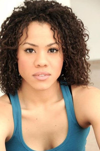 Profile of Alysha Deslorieux