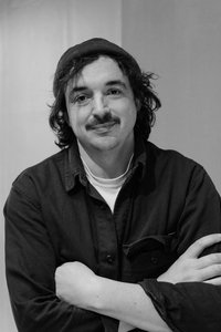 Profile of Noël Loozen