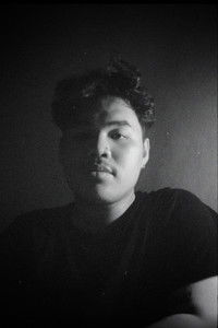 Profile of Laurence De Vera