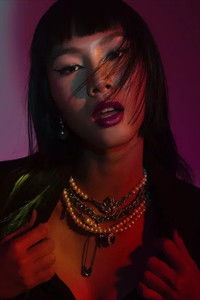 Profile of Helen Hiu