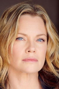 Profile of Sarah Jane Morris