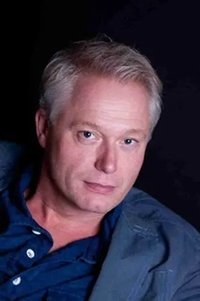 Profile of Louis van Beek