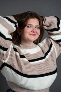 Profile of Alayna Lino