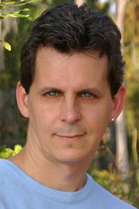 Profile of Mark Simon