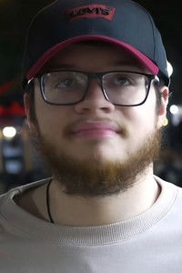 Profile of Tomás Dilsizián