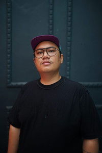 Profile of George Fernandet