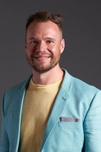 Profile of Nick Thompson