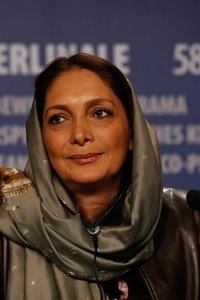 Profile of Manijeh Hekmat