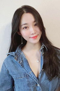 Profile of Li Ruo Xi